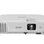 portable multimedia projector in pakistan - epson eb-x39 projector